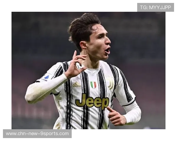 尤文快速换位撕裂防线，基耶萨停球后一脚破门